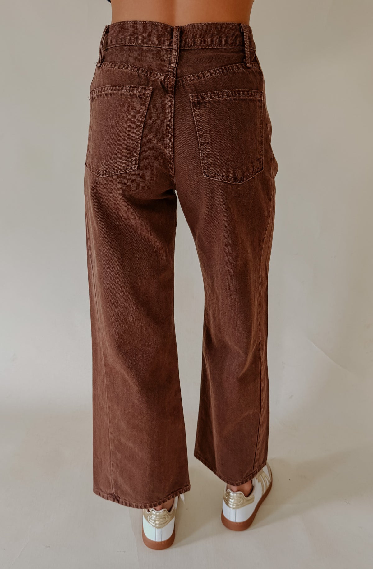 JUST BLACK BARREL JEAN TWIST
