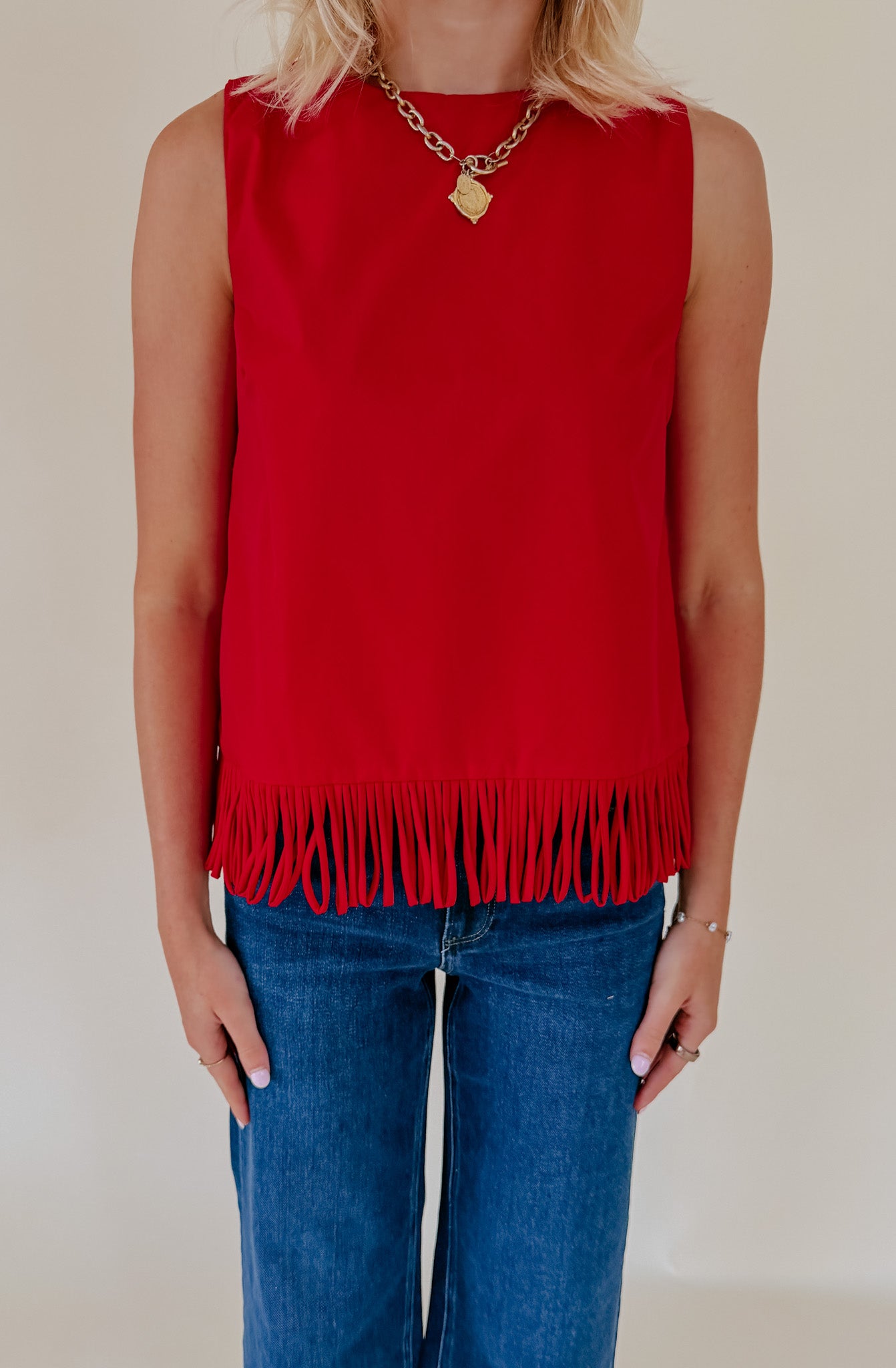 RUFFLE SOME FEATHERS FRINGE BLOUSE