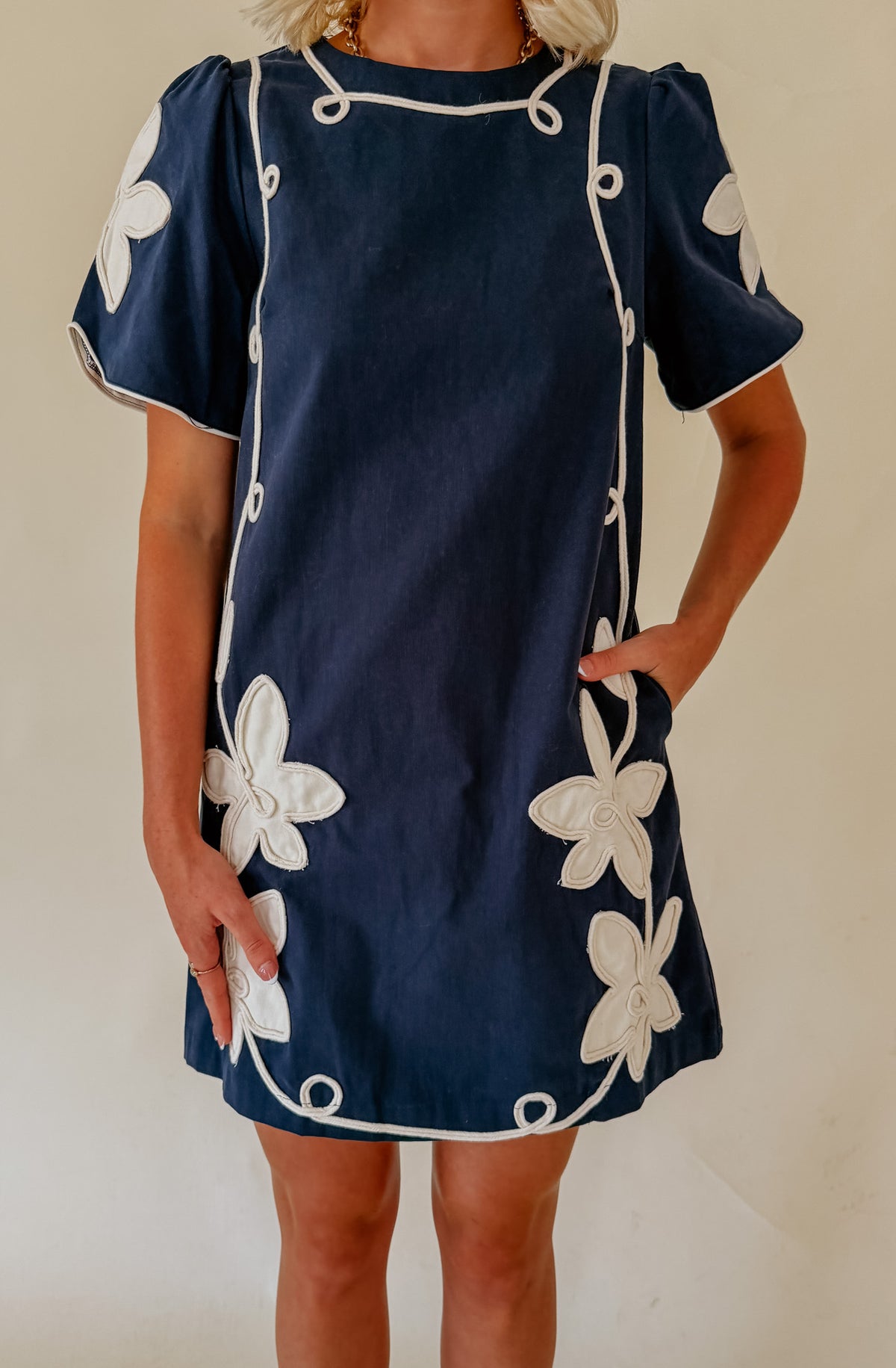 ALONG THE WAY SHIFT DRESS