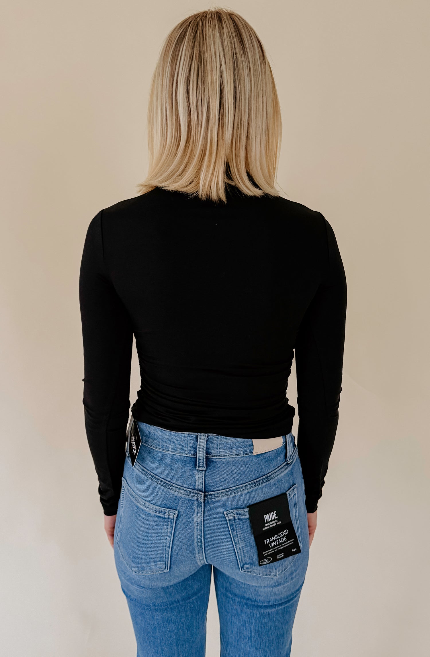 THE ROSE MOCK NECK BASIC TOP