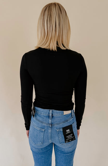 THE ROSE MOCK NECK BASIC TOP