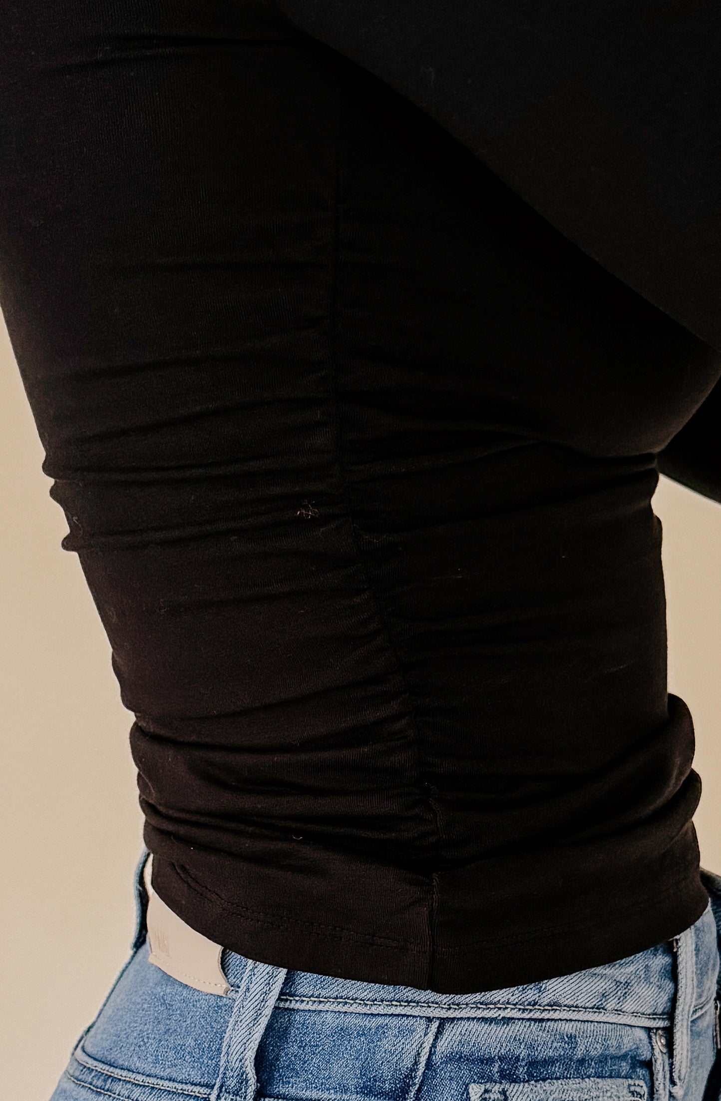 THE ROSE MOCK NECK BASIC TOP