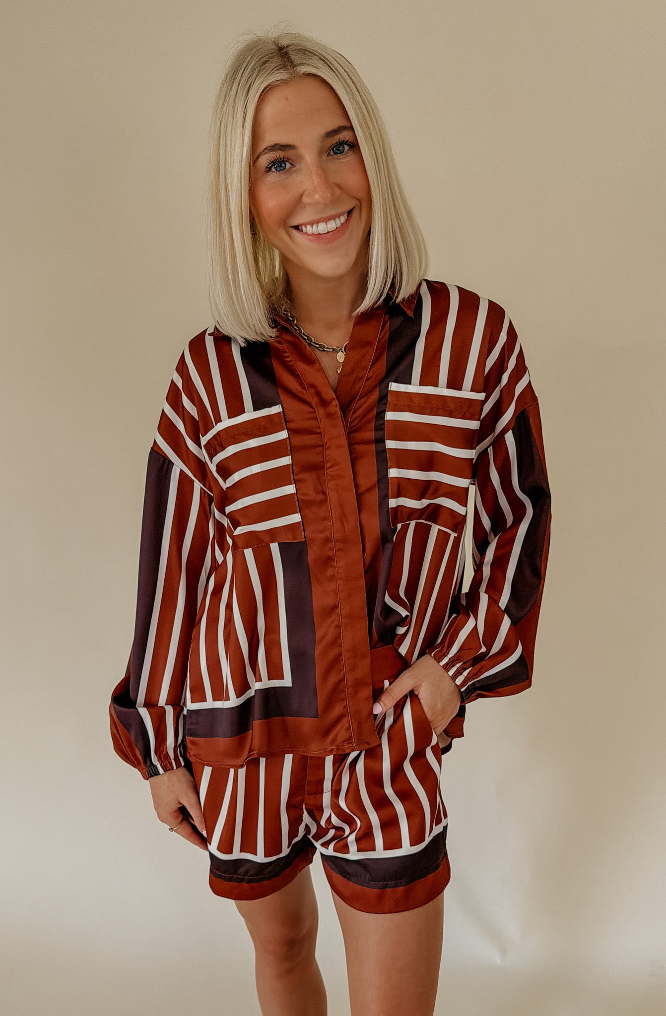 PATTERNS RELAXED BLOUSE