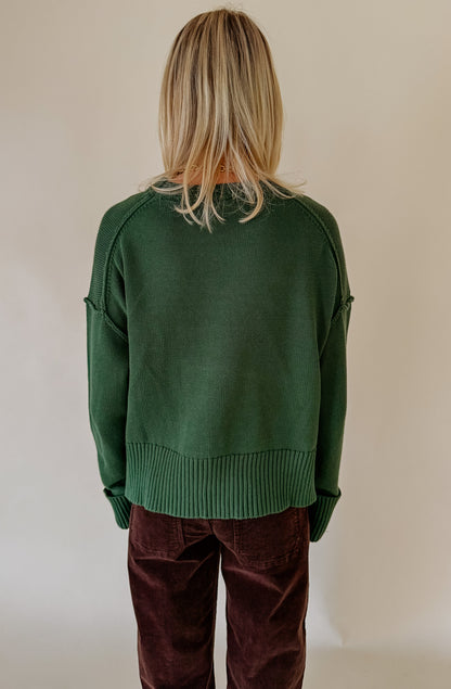 SO FETCH CREW NECK SWEATER