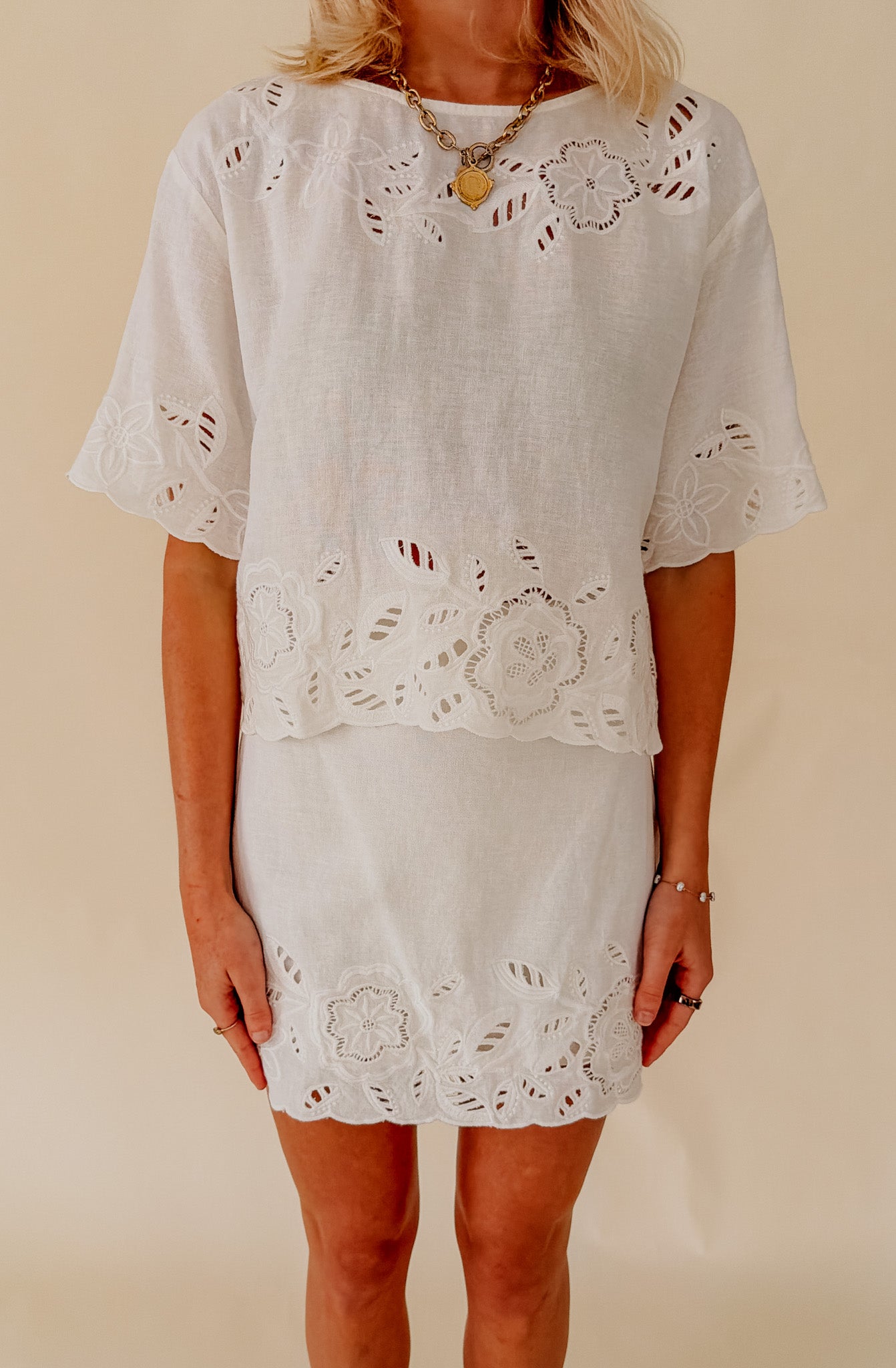 Z SUPPLY DAYA EMBROIDERED TOP