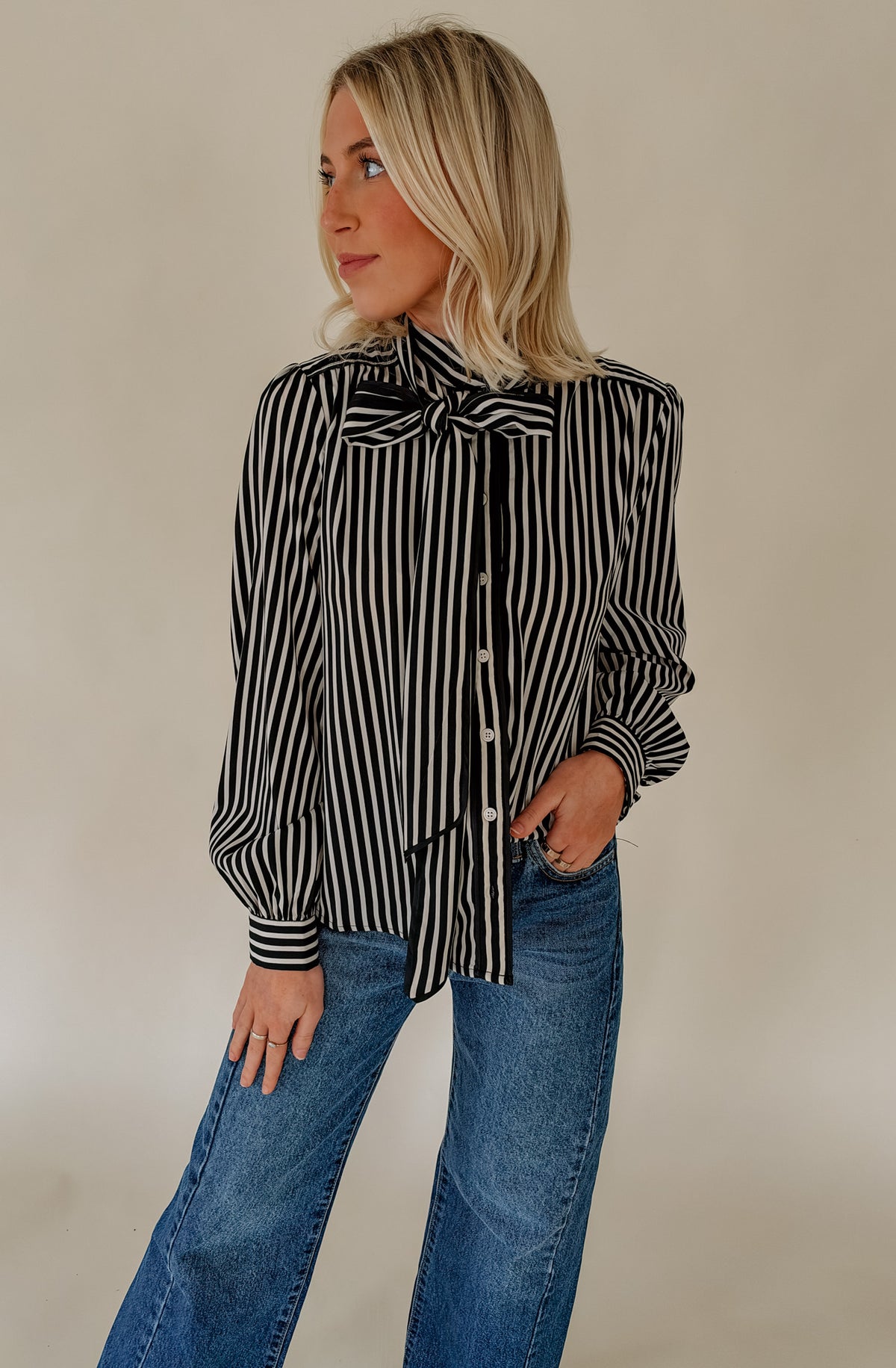 THE BAILEY TIE FRONT BLOUSE