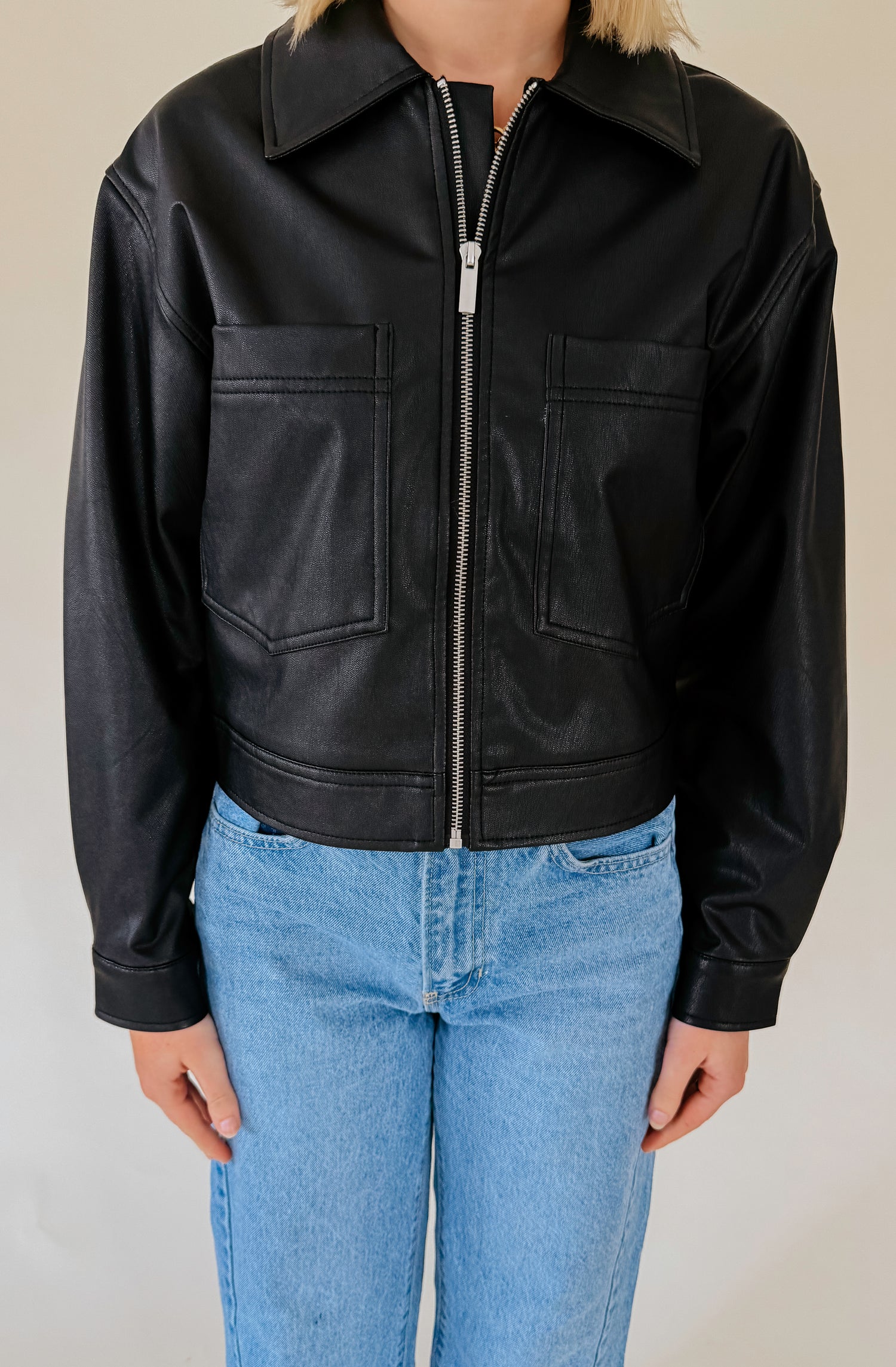 Z SUPPLY HERITAGE FAUX LEATHER JACKET