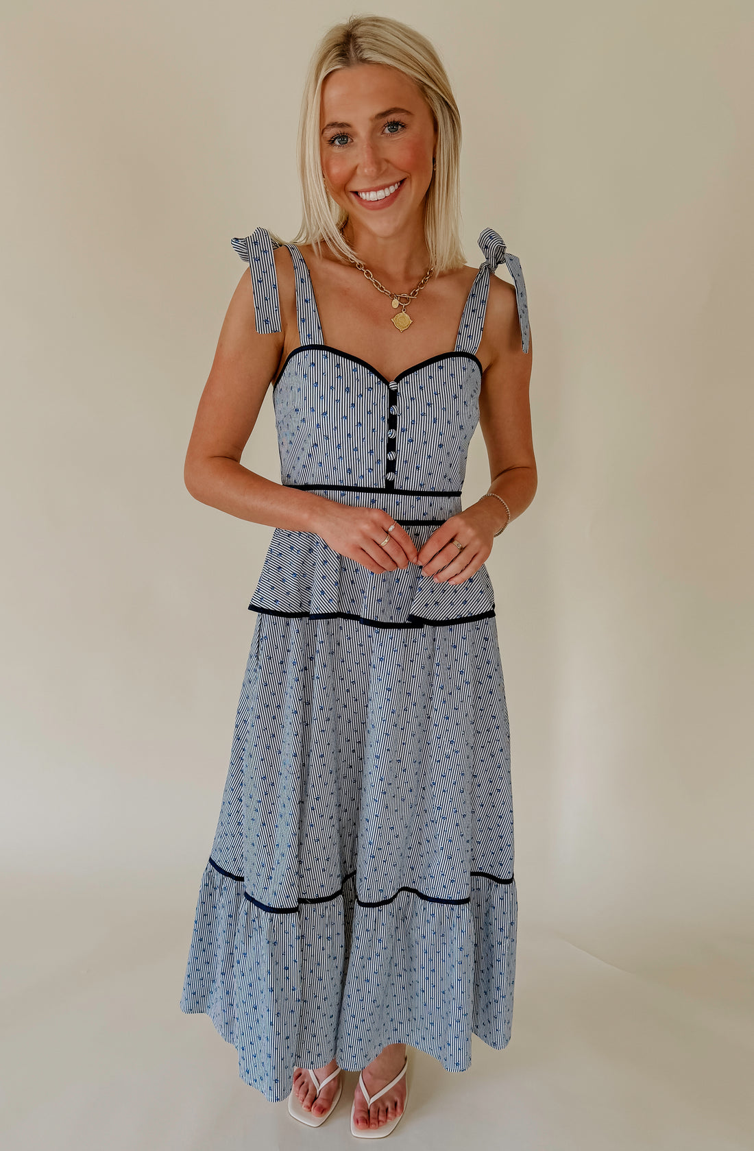 ON THE CONTRAST MIDI DRESS