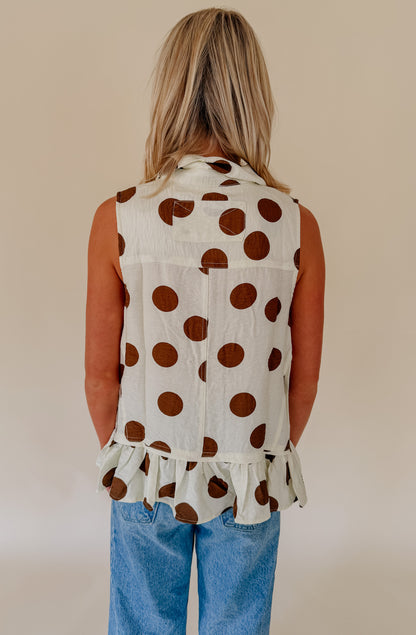 GOING IN CIRCLES BUTTONED TANK