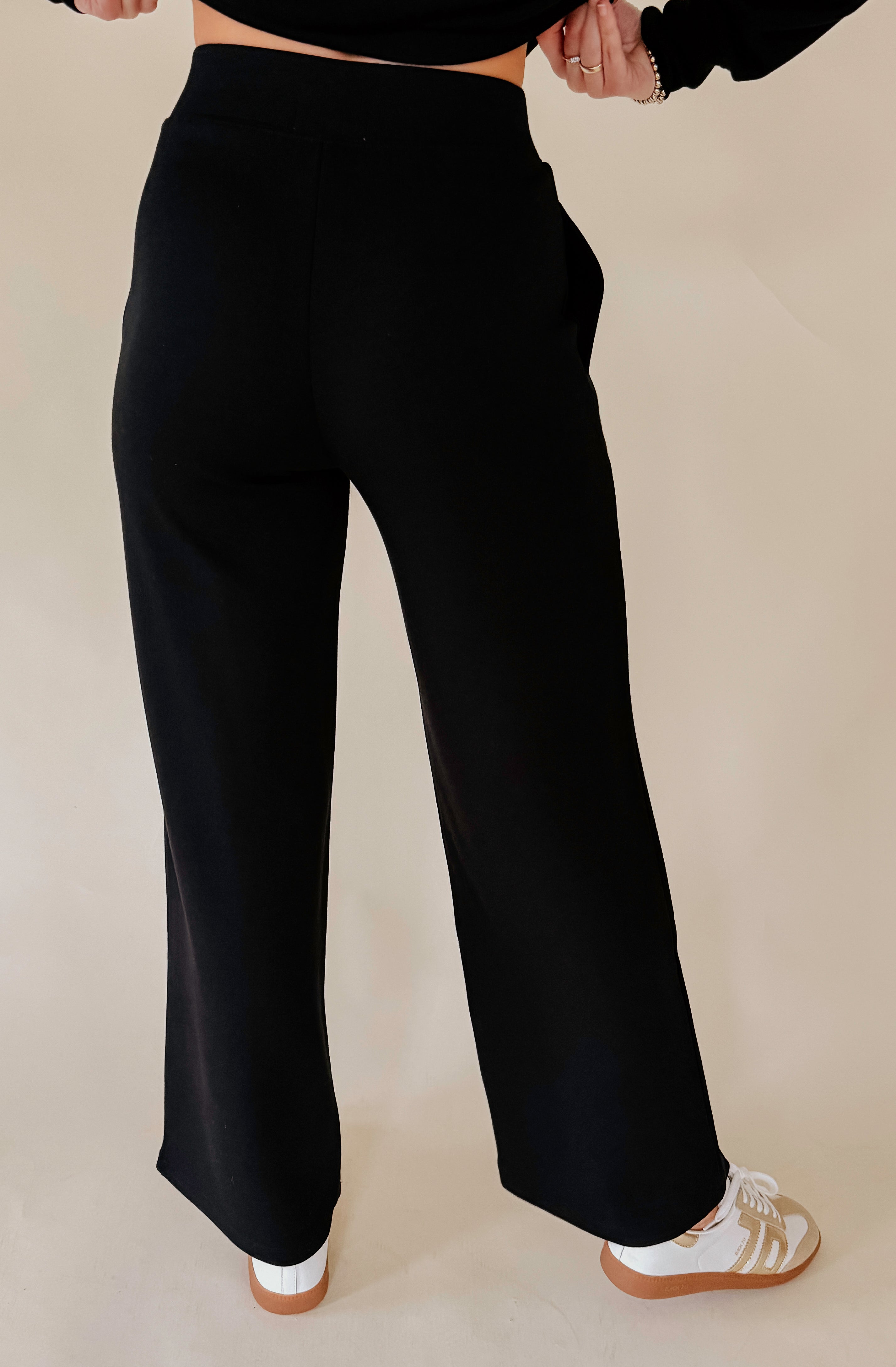 SOFTIES DREAMTECH COWL NECK WITH PLEAT PANT