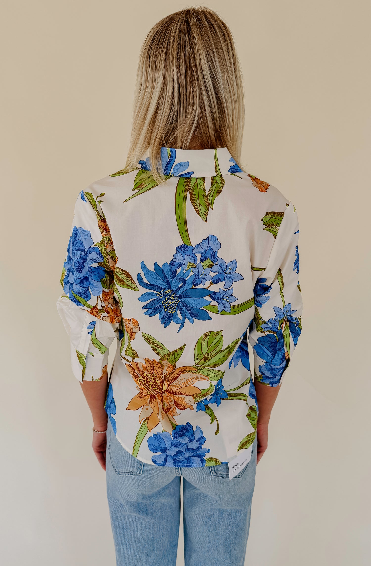 BUSINESS AS USUAL BUTTONED BLOUSE