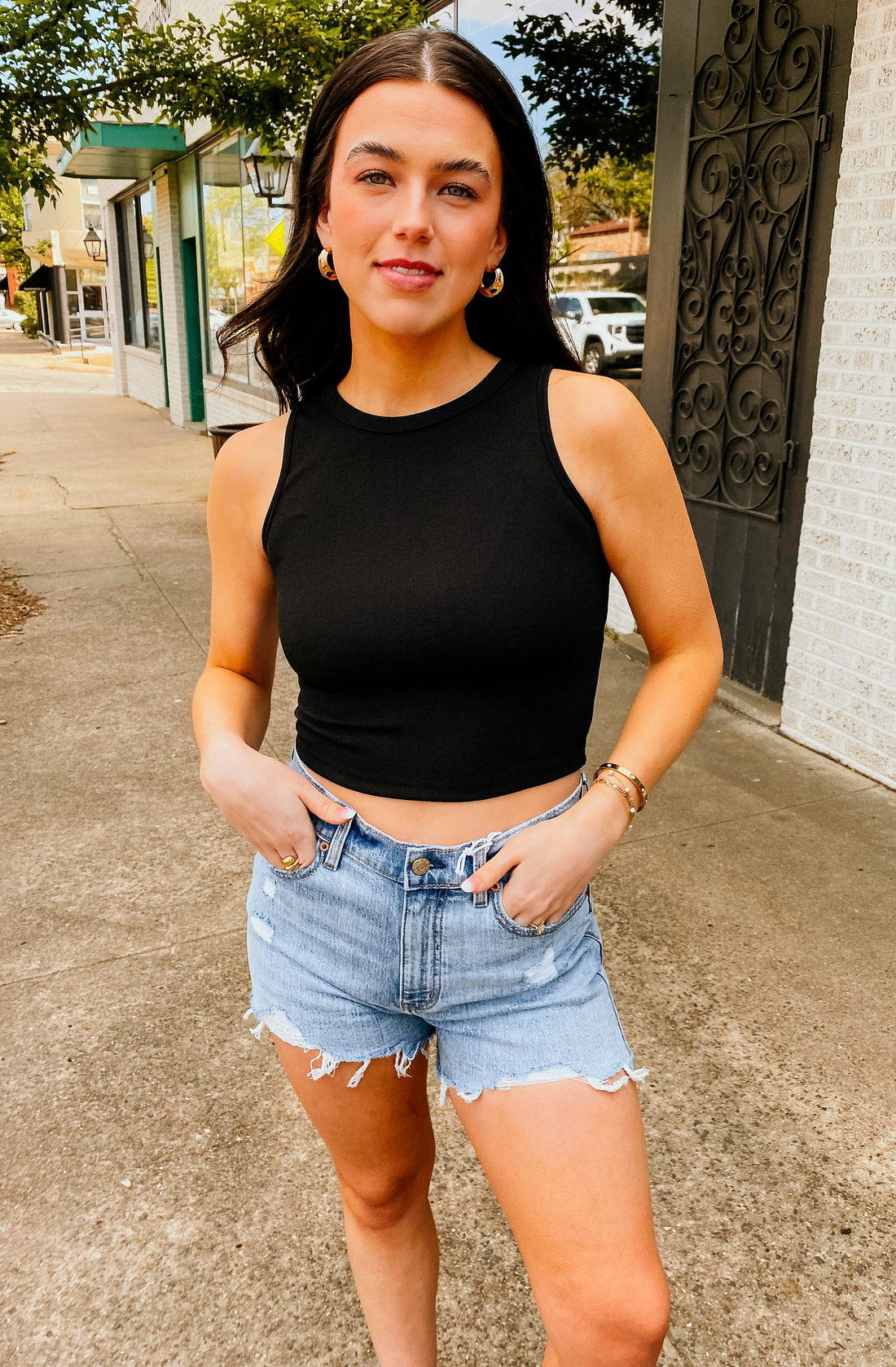 BACK IN BLACK HIGH NECK TANK